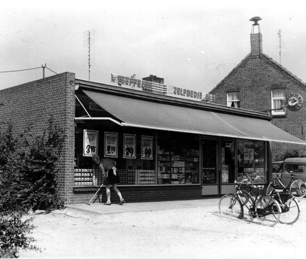 NHE - 02.646 winkel Kees van Teeffelen 1966