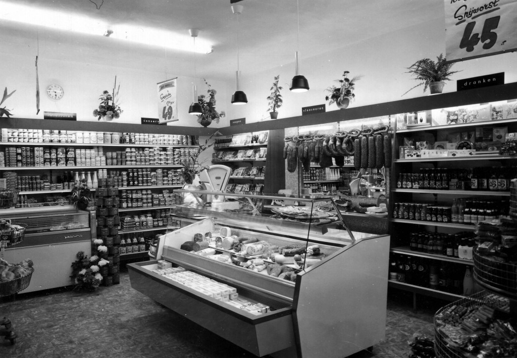 NHE - 02.764 winkel Kees van Teeffelen 1964